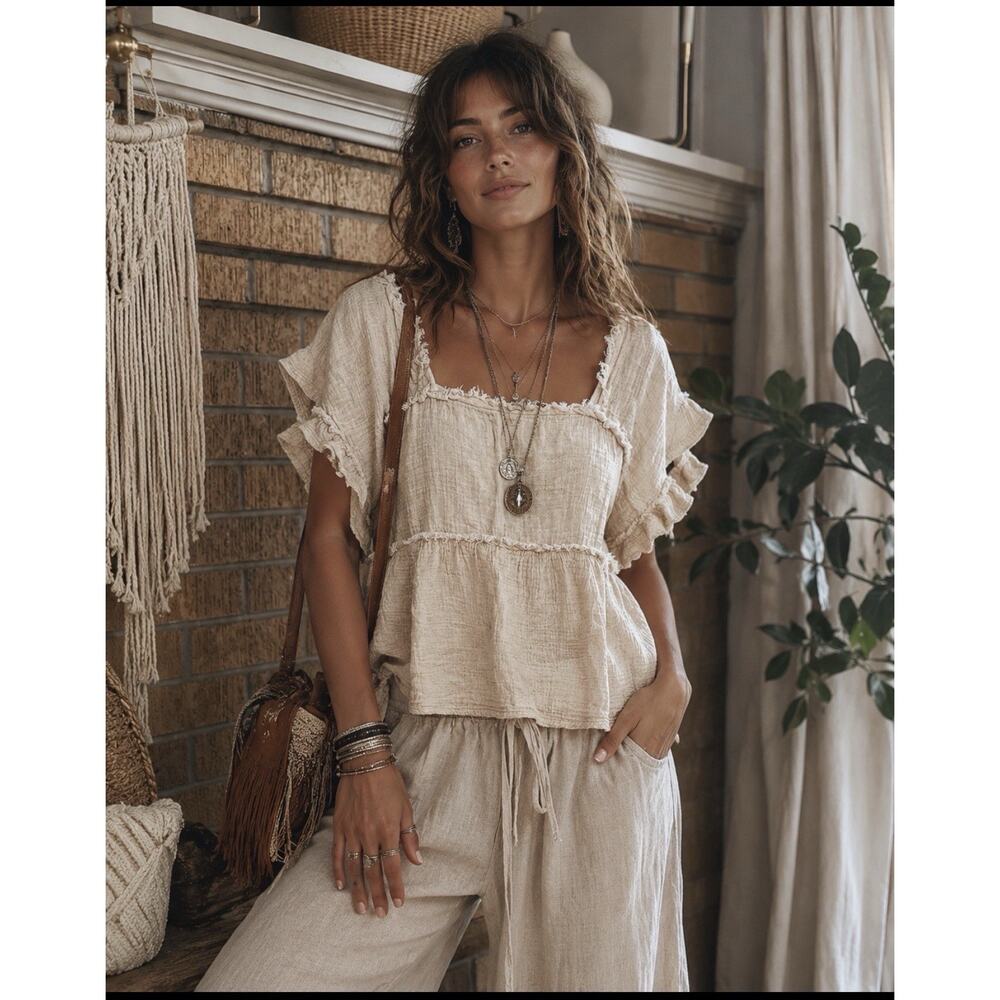 Blue B Women’s Top Sz S Babydoll Bohemian Gauzy Top Square Neck Peasant Raw Hem